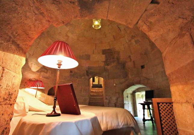 Las mejores habitaciones en Hotel Posada Castillo del Buen Amor. Disfruta  nuestra oferta en Salamanca
